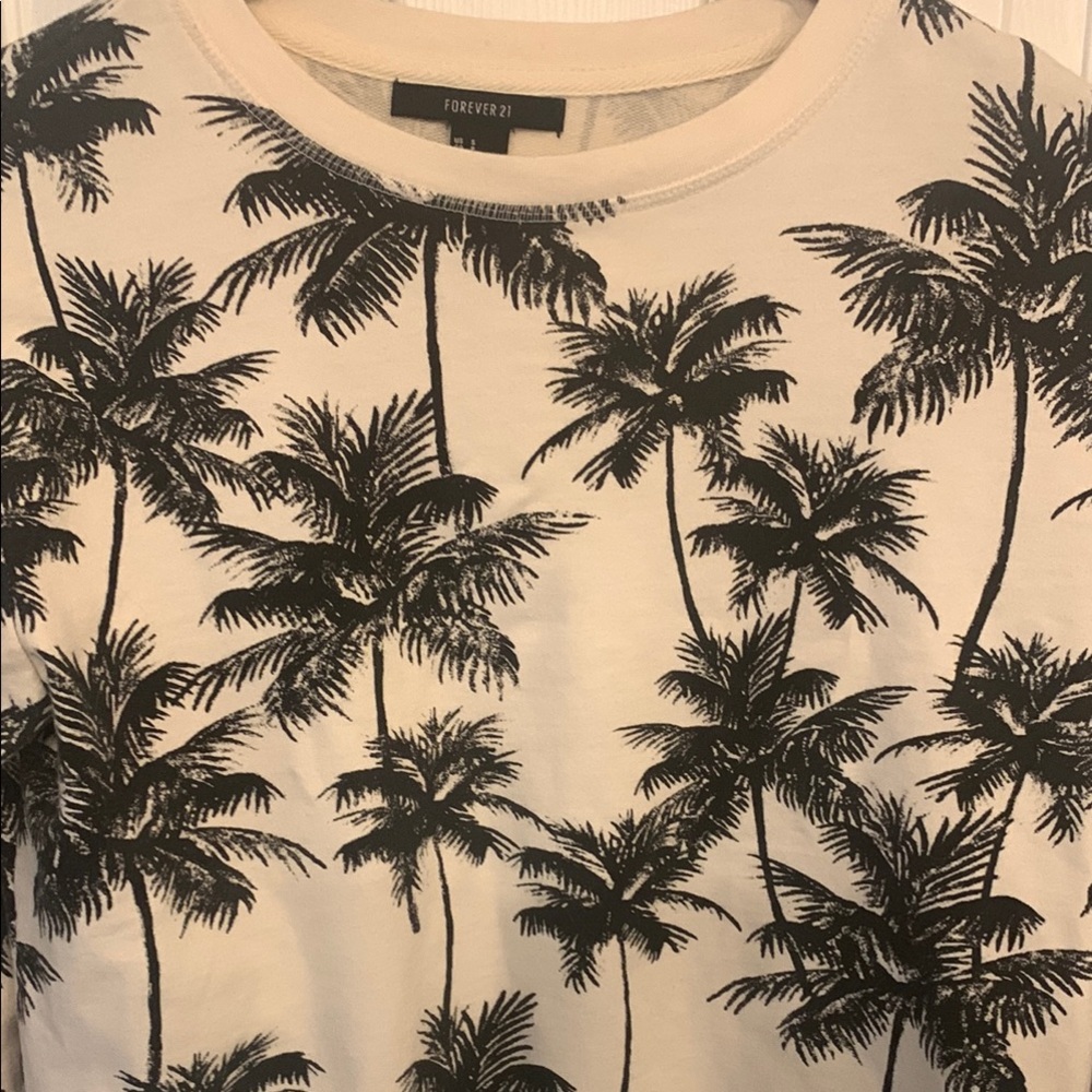 Forever 21 Black and Cream Boxy Sweatshirt with Palm Tree Print